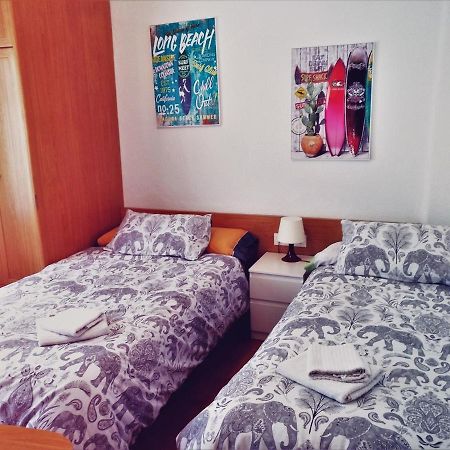 Apartamento 3 Habitaciones En El Centro De Teruel Kültér fotó