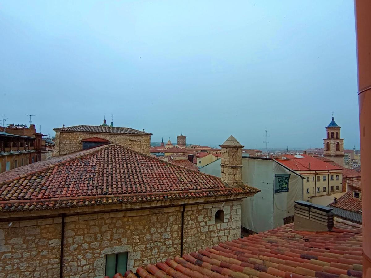 Apartamento 3 Habitaciones En El Centro De Teruel Kültér fotó